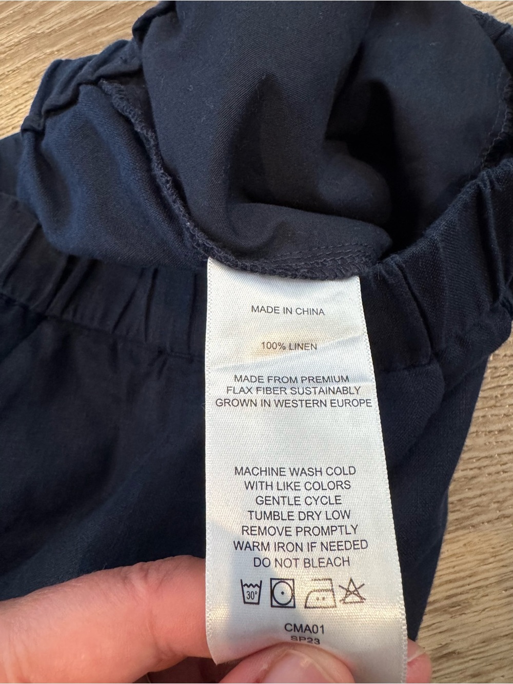Quince Women’s 100% European Linen Pants, M, Deep Navy color - Picture 4 of 9